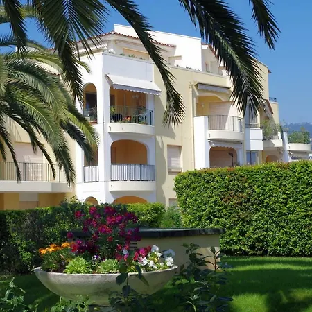 Ile De Cannes Marina Vi *